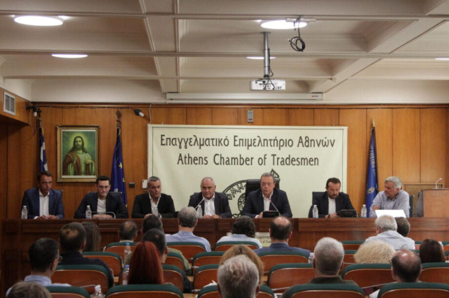 Χάρης Μαμουλάκης: Συνεχίζονται οι συναντήσεις με επαγγελματικούς φορείς ενόψει της ΔΕΘ