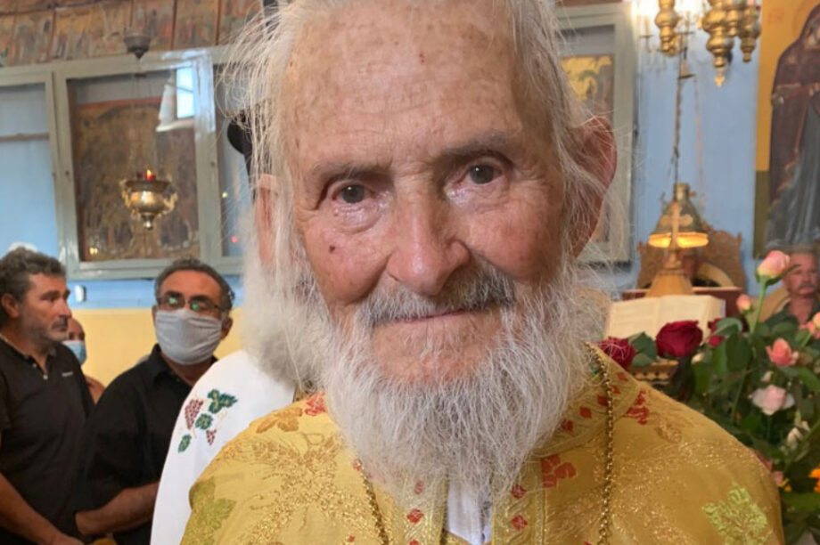 Ιερέας θάνατος