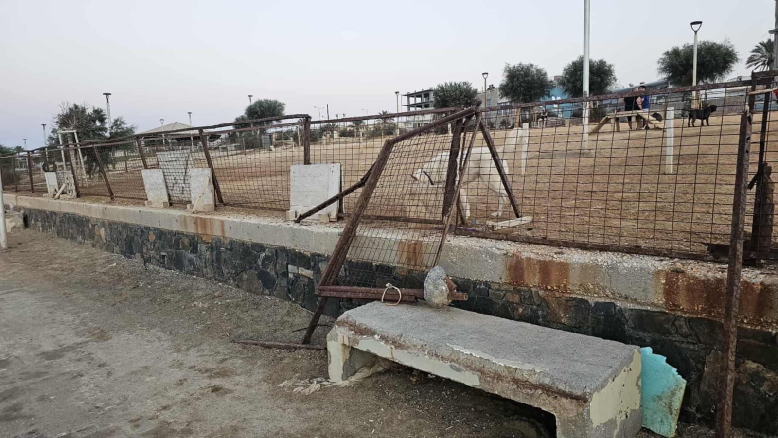 πάρκο σκύλων Καράβολας