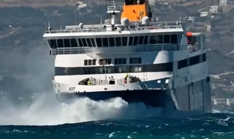 πλοίο Κυκλάδες απαγορευτικό