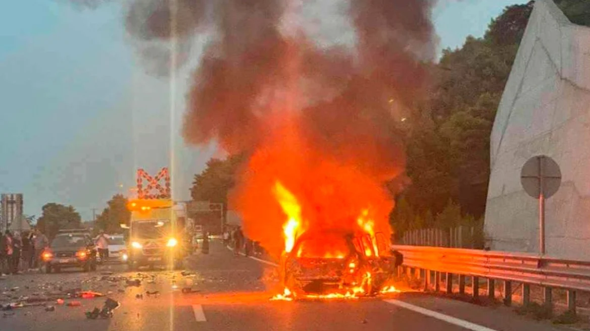 «Είναι πολύ δύσκολες οι στιγμές, δεν ξέρουμε τι ακριβώς έχει γίνει», λέει ο γιος του 54χρονου που σκοτώθηκε