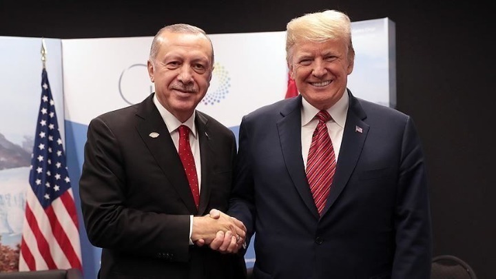 Διπλωματική ήττα για την Τουρκία η συνάντηση Τραμπ – Ερντογάν