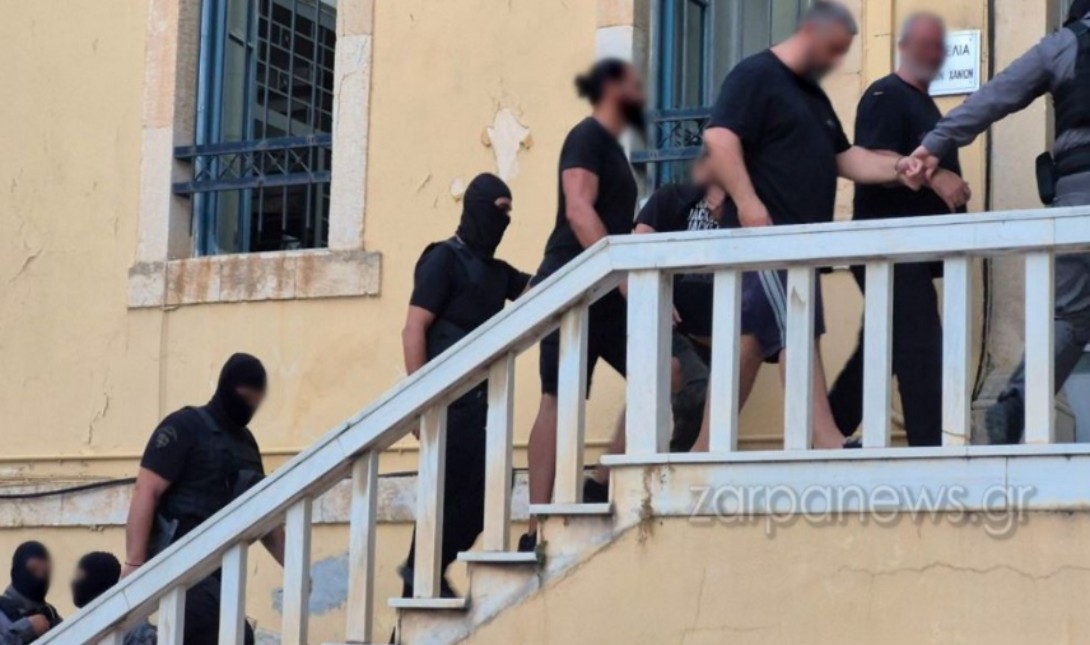 Κρήτη: Έστηναν νέο άσυλο στον Σταυρό για να παίρνουν μίζες – Ο ρόλος του διοικητή του Νοσοκομείου Χανίων και ενός συνδικαλιστή