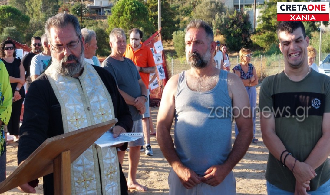 Σούδα Χανίων: Αναβίωσε το παραδοσιακό έθιμο του Κωλοβρέχτη – Δείτε βίντεο