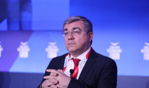Ηράκλειο: Σύσκεψη στη Λότζια, παρουσία Γραφάκου, για την «καυτή πατάτα» της καύσης απορριμάτων