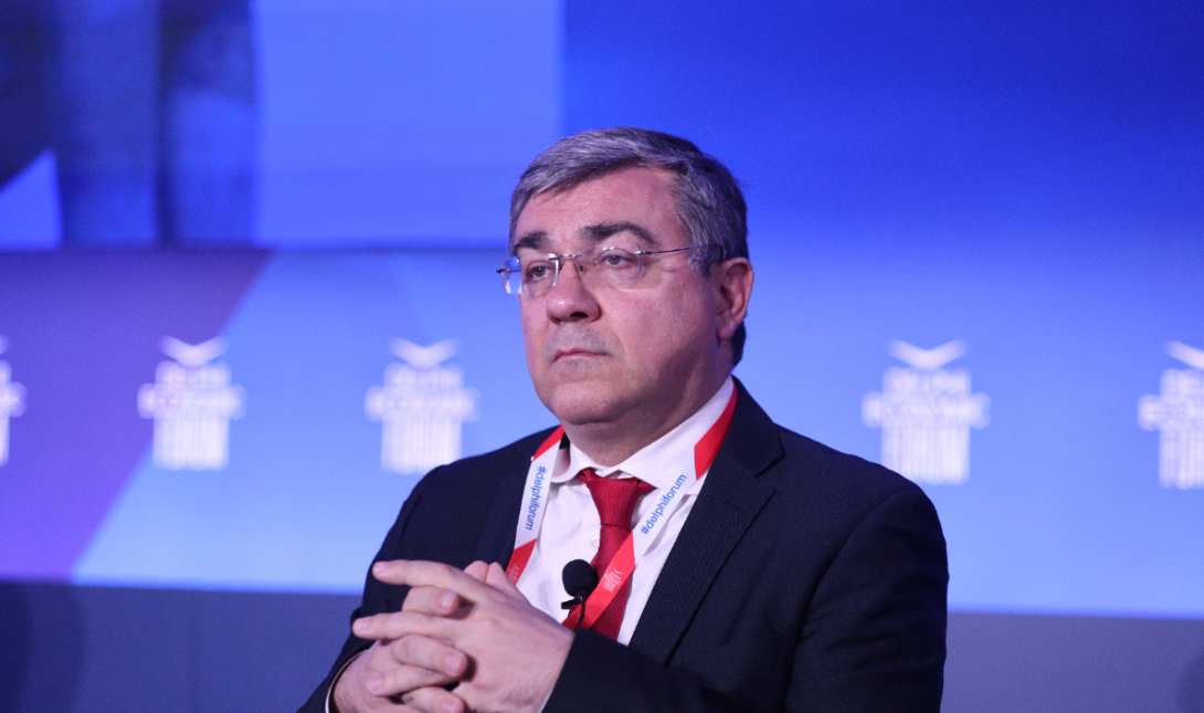 Ηράκλειο: Σύσκεψη στη Λότζια, παρουσία Γραφάκου, για την «καυτή πατάτα» της καύσης απορριμάτων