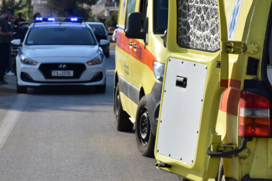 Ασθενοφόρο περιπολικό