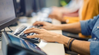 Υπολογιστής εργασία εργαζόμενοι πόθεν