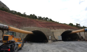 Κρήτη: Διπλή διακοπή κυκλοφορίας σήμερα Τρίτη (4/11) στον ΒΟΑΚ