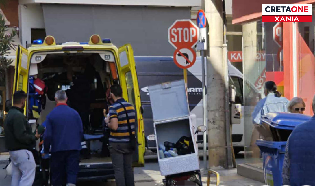 Αναστάτωση στο κέντρο των Χανίων: Οδηγός μηχανής σωριάστηκε στο πεζοδρόμιο (φωτογραφίες)