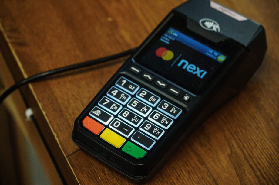 ΣΥΣΚΕΥΗ POS ηλεκτρονικές αποδείξεις