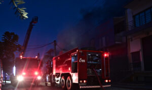 Ηράκλειο: Τραγωδία στο Μασταμπά – Δύο άνθρωποι απανθρακώθηκαν