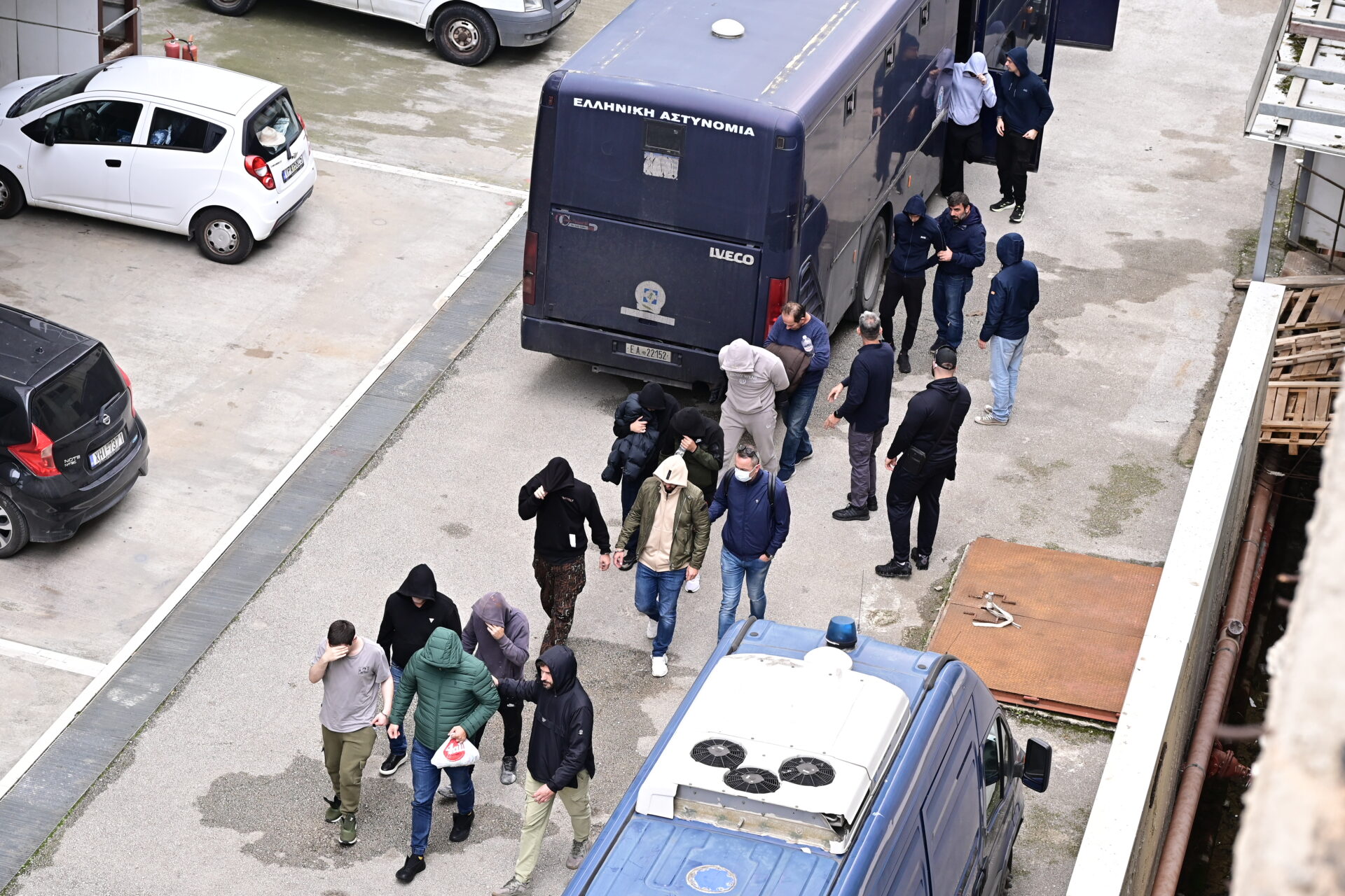 Στον ανακριτή οι 37 για το σκάνδαλο του ΟΠΕΚΕΠΕ – Κατηγορίες για εγκληματική οργάνωση και ξέπλυμα μαύρου χρήματος