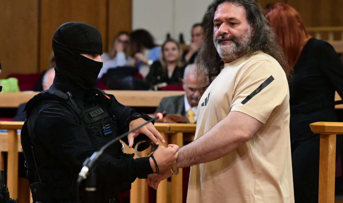 ΔΙΚΗ "ΧΡΥΣΗΣ ΑΥΓΗΣ" ΣΕ ΔΕΥΤΕΡΟ ΒΑΘΜΟ