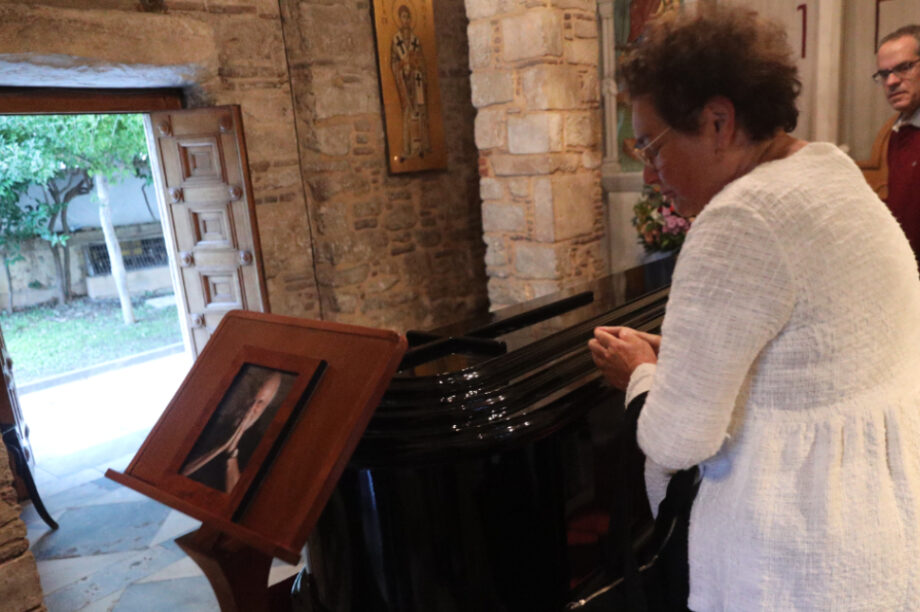 Κηδεία Σαββόπουλος