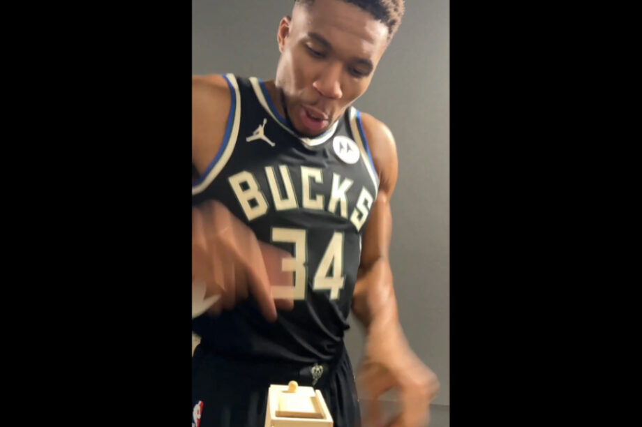 Η Halloween φάρσα των Μπακς και η αντίδραση του Γιάννη Αντετοκούνμπο (βίντεο)