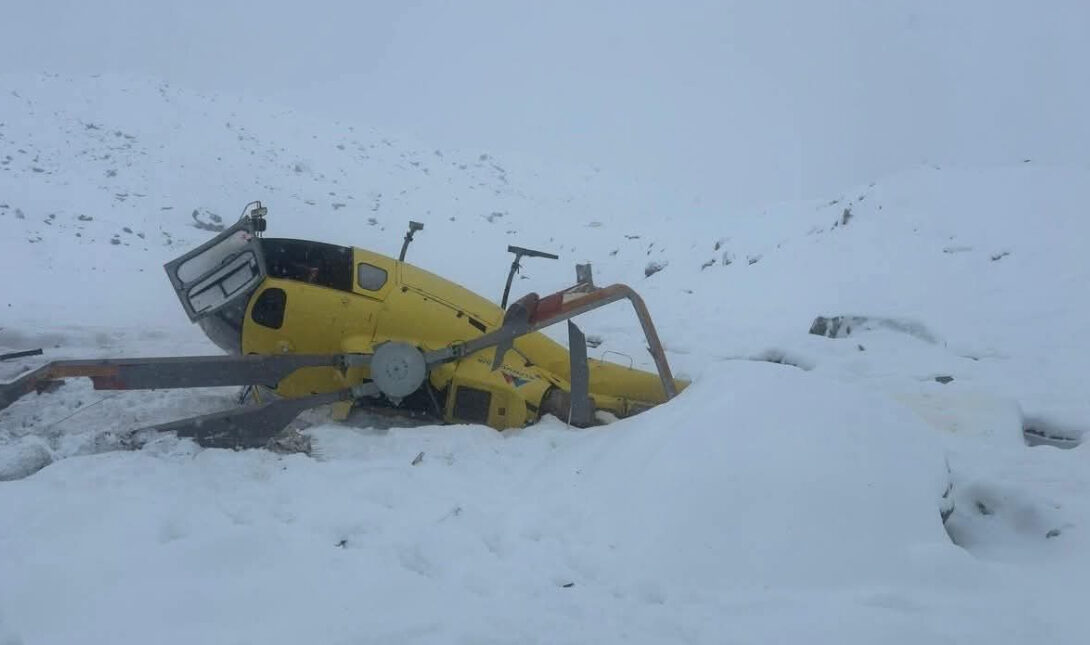 Συντριβή ελικοπτέρου στο Έβερεστ κατά τη διάρκεια διάσωσης