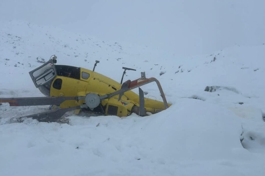 Συντριβή ελικοπτέρου στο Έβερεστ κατά τη διάρκεια διάσωσης