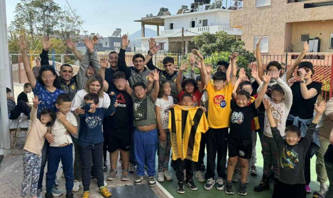 Εργοτέλης: Επισκέψεις στο Δημοτικό Σχολείο Κωφών & Βαρήκοων και στο Ειδικό Γυμνάσιο Ηρακλείου (φωτογραφίες)