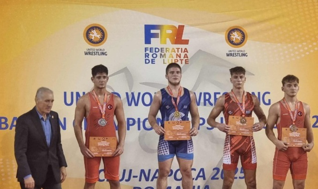 Πέντε μετάλλια η Εθνική Πάλης U15 στο Βαλκανικό Πρωτάθλημα