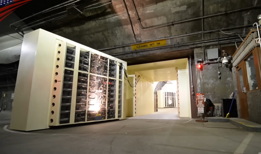 Το καταφύγιο που αντέχει 1.000 φορές ισχυρότερη βόμβα από της Χιροσίμα (βίντεο)