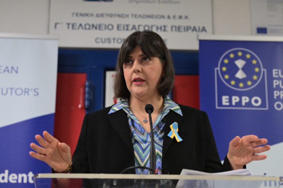 Κοβέσι Λάουρα