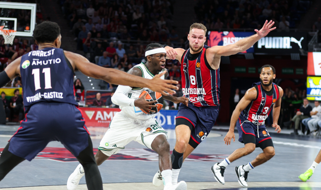 Euroleague: Με buzzer beater του Ναν ο Παναθηναϊκός πέρασε νικηφόρα από τη Βιτόρια