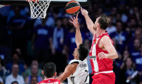 Euroleague: Μπλόκαρε στο τέλος και έχασε στη Μαρδίτη 89-77 ο Ολυμπιακός