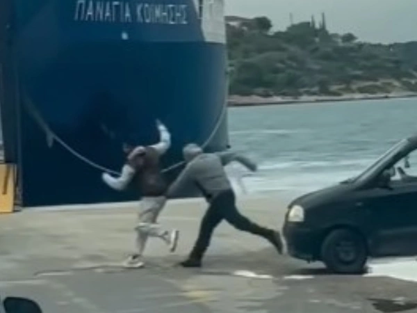 Απίστευτο περιστατικό: Ηλικιωμένος πήρε στο κυνήγι Ρομά που του έκλεψε τους υαλοκαθαριστήρες (Βίντεο)