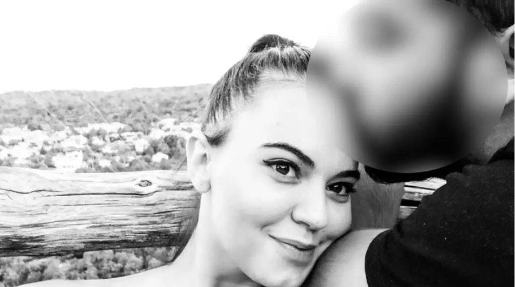 Ολοκληρώθηκε η εκταφή της 28χρονης εγκύου – Τα ερωτήματα που πρέπει να απαντηθούν