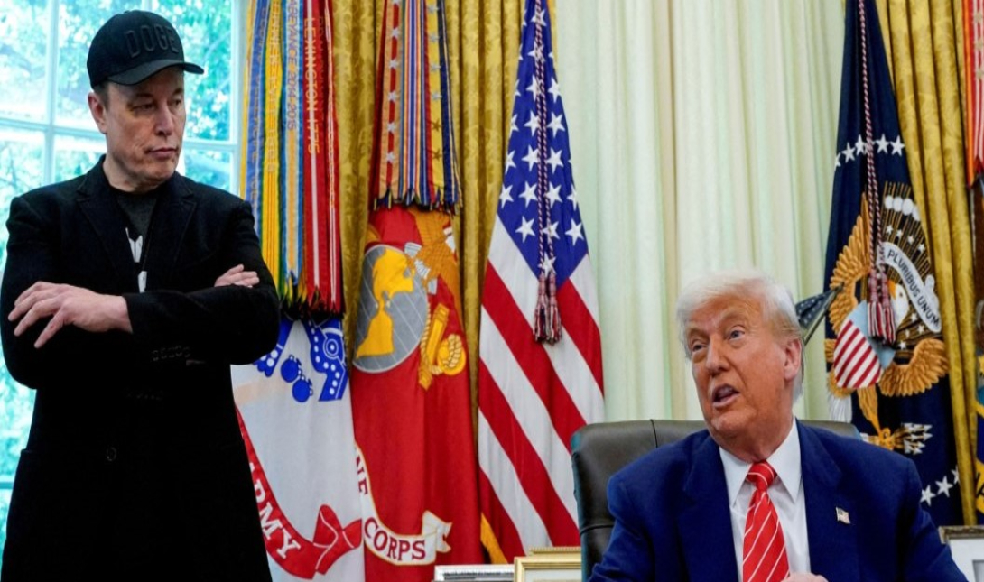 Ο Μασκ στο επίκεντρο του “Χρυσού Πυραυλικού Θόλου” του Τραμπ