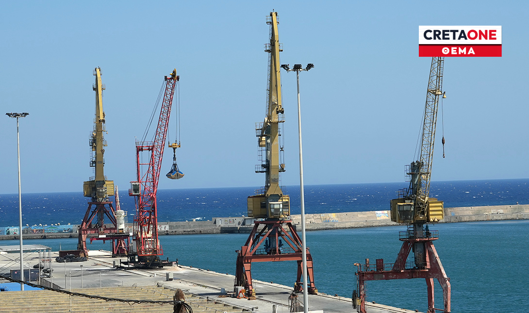 Παράλυση στο εμπορικό λιμάνι Ηρακλείου – Ένας γερανός «σηκώνει» την Κρήτη