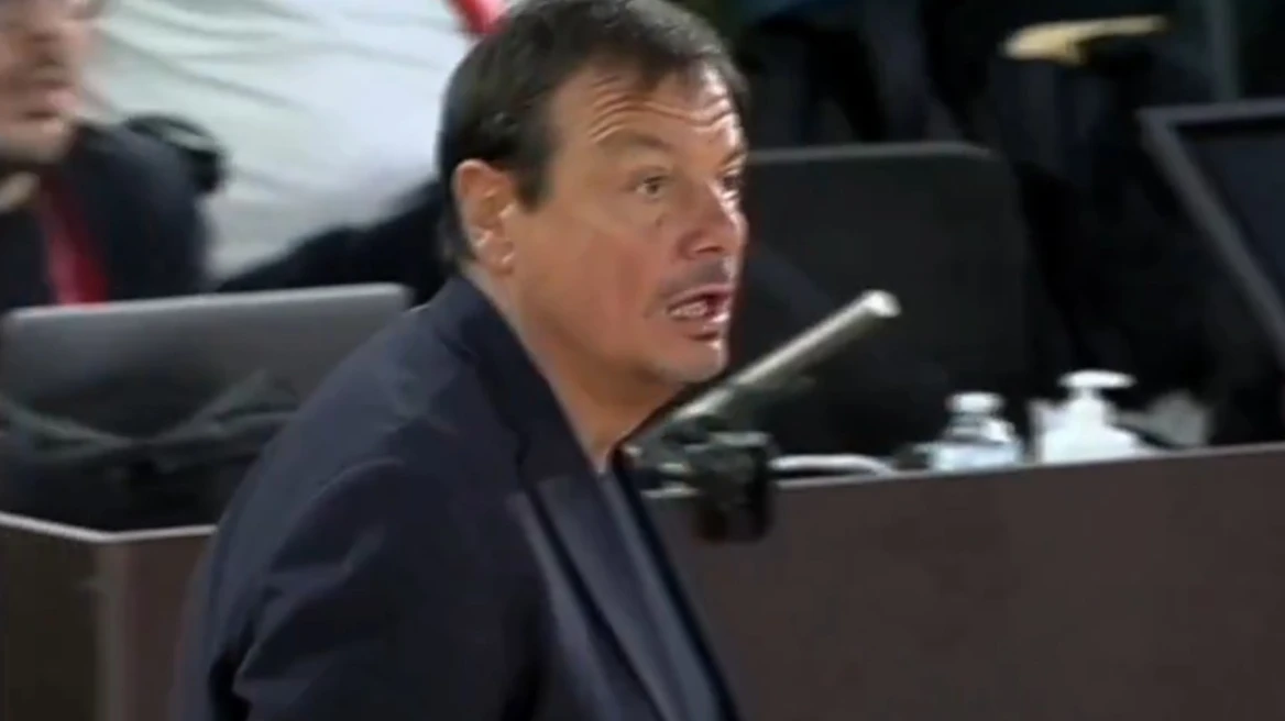 Έξαλλος ο Αταμάν δέχθηκε τεχνική ποινή για διαμαρτυρία στο Μονακό – Δείτε βίντεο