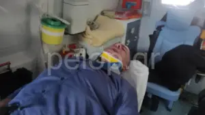 Δημοσιογράφος κατήγγειλε επίθεση από συνδικαλιστές στην Πάτρα – Τον χτύπησαν, του έσκισαν τα ρούχα – Βίντεο