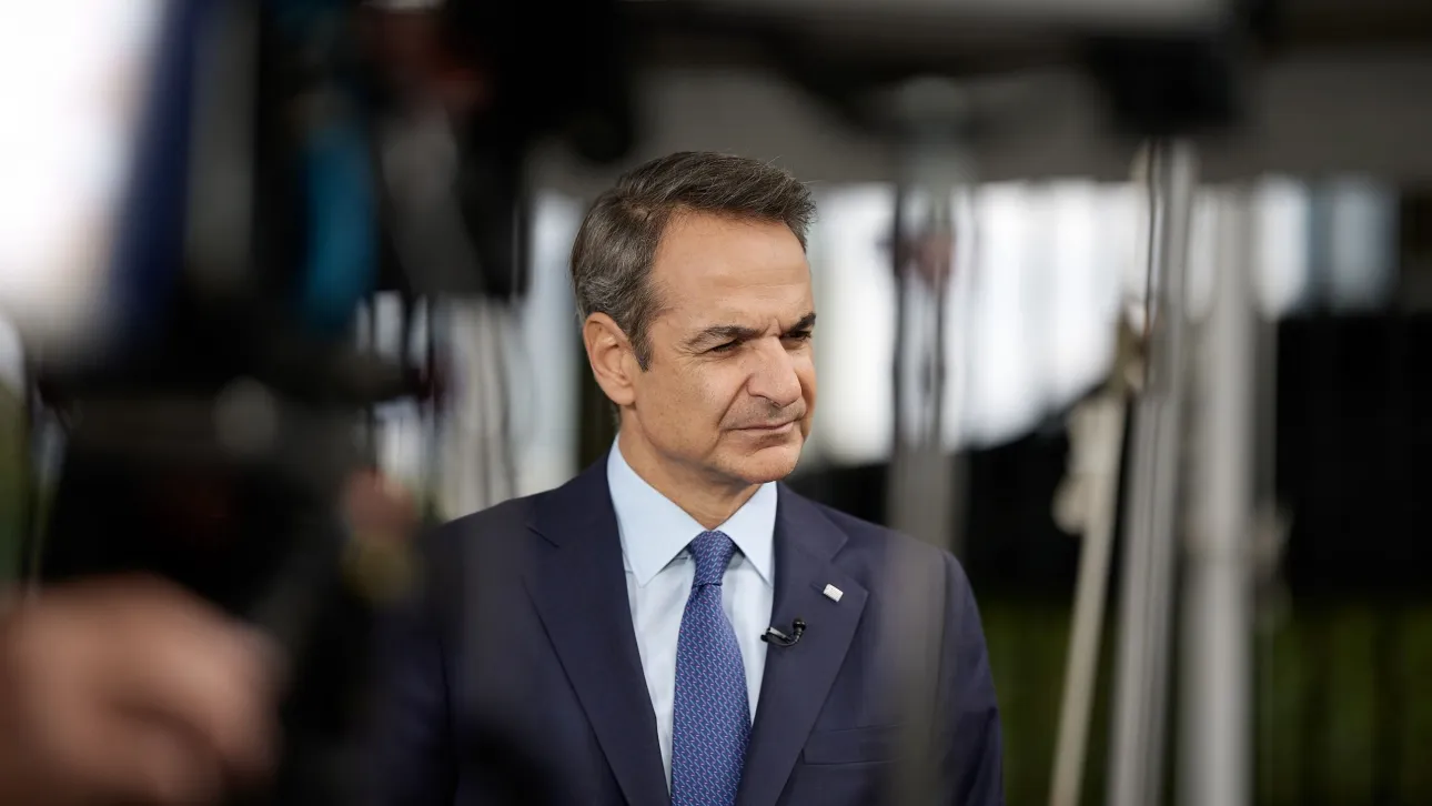 Στην κηδεία του Διονύση Σαββόπουλου και ο Κυριάκος Μητσοτάκης