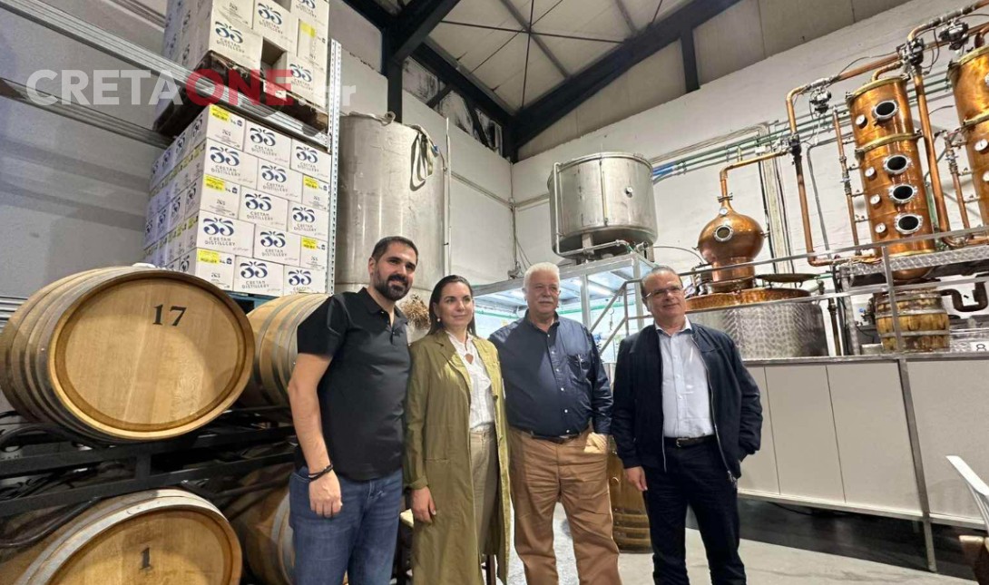 Στο καζάνι της Υπουργού Τουρισμού το CRETAONE (φωτογραφίες)