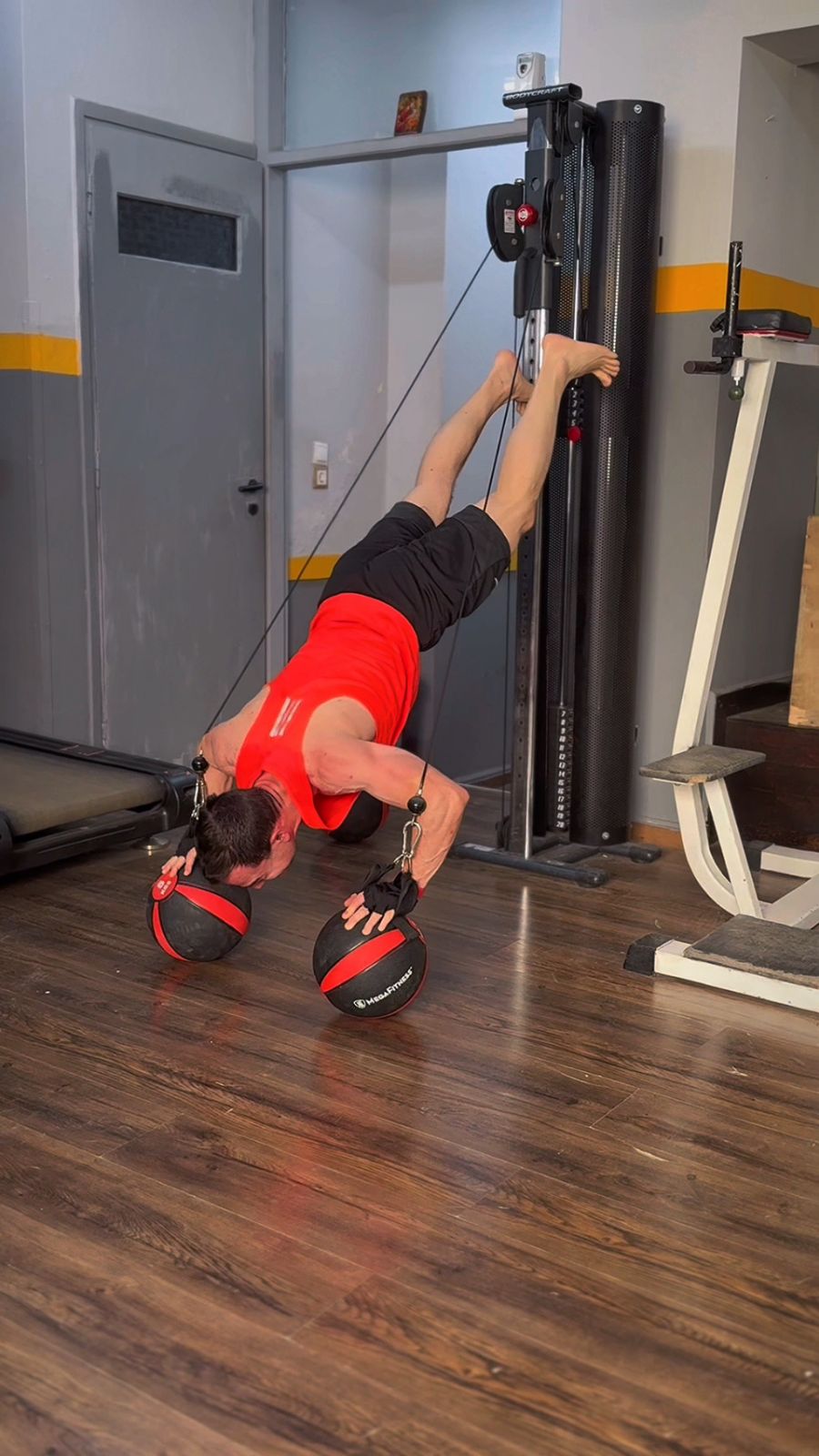 Γιώργος Κοτσιμπός ρεκόρ