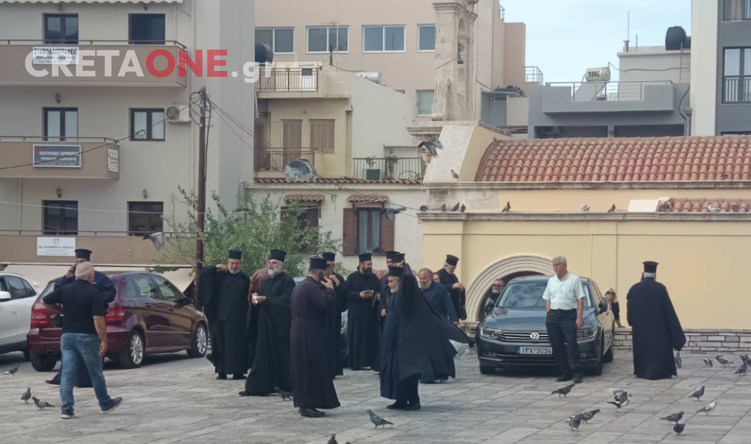 Κανονικά προχωρά η συνεδρίαση της Ιεράς Συνόδου παρά το εξώδικο του Αρχιμανδρίτη Μελχισεδέκ – Πρωτοφανές γεγονός για τα εκκλησιαστικά δεδομένα