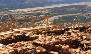 Στην Αθήνα, η παρουσίαση της ταυτότητας του Μνημείου στο λόφο της Παπούρας στις 12 Οκτωβρίου