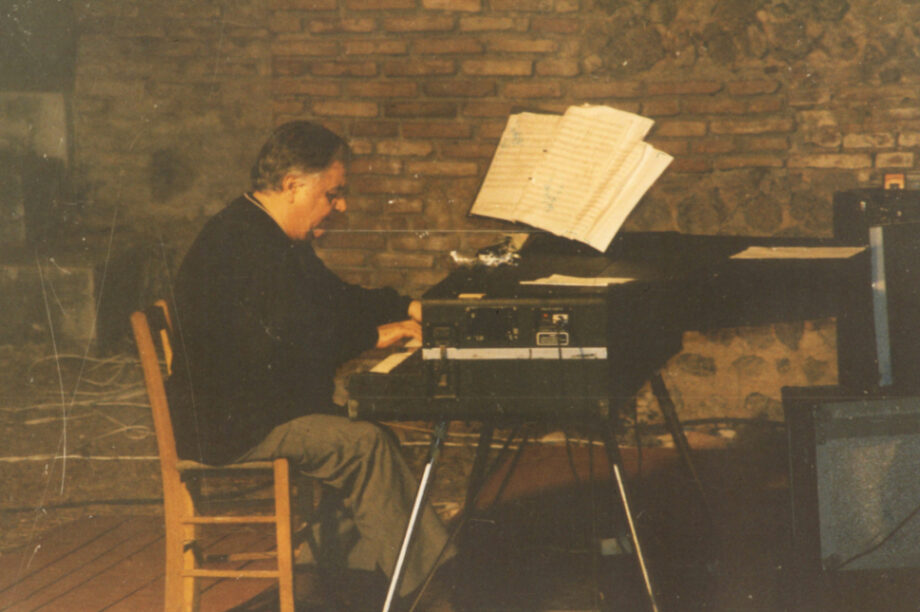 Μάνος Χατζιδάκις