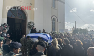 Βαρύ το κλίμα στο Τυμπάκι: Θρήνος και οδυρμός στο τελευταίο αντίο στον 19χρονο Ραφαήλ – Δείτε εικόνες