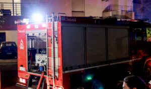 Ηράκλειο: Συναγερμός τα ξημερώματα για φωτιά στις Ασίτες – «Λαμπάδιασε» αποθήκη