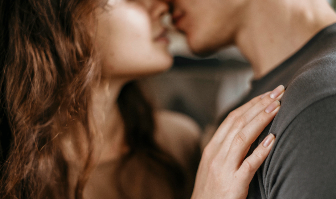 Το πρώτο φιλί δόθηκε πριν 20 εκατομμύρια χρόνια!