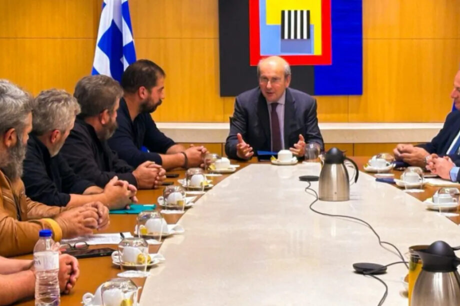 Χατζηδάκης κτηνοτρόφοι