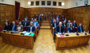 ΟΠΕΚΕΠΕ: Η ώρα της εξεταστικής για… 4 Κρητικούς