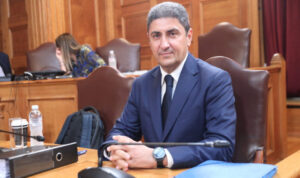 Αυγενάκης για ΟΠΕΚΕΠΕ: «Ήθελα να έχω αυστηρή εποπτεία στον Οργανισμό – Δεν κρεμάω τους φίλους μου» – Δείτε live