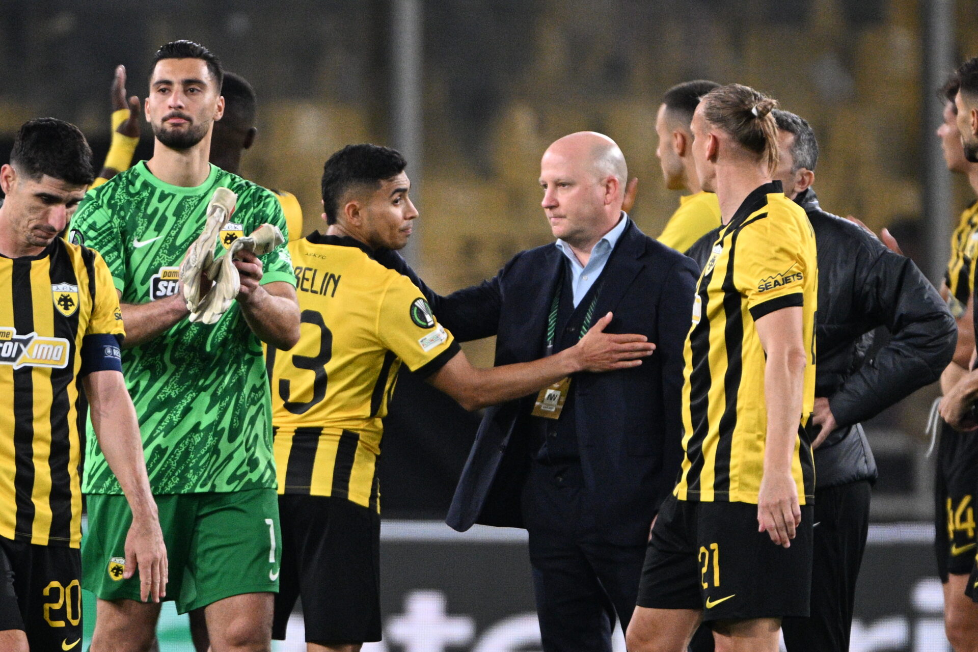 Στο 90’ η «λύτρωση»: Η ΑΕΚ ισοφάρισε 1-1 τη Σάμροκ με πέναλτι Γιόβιτς