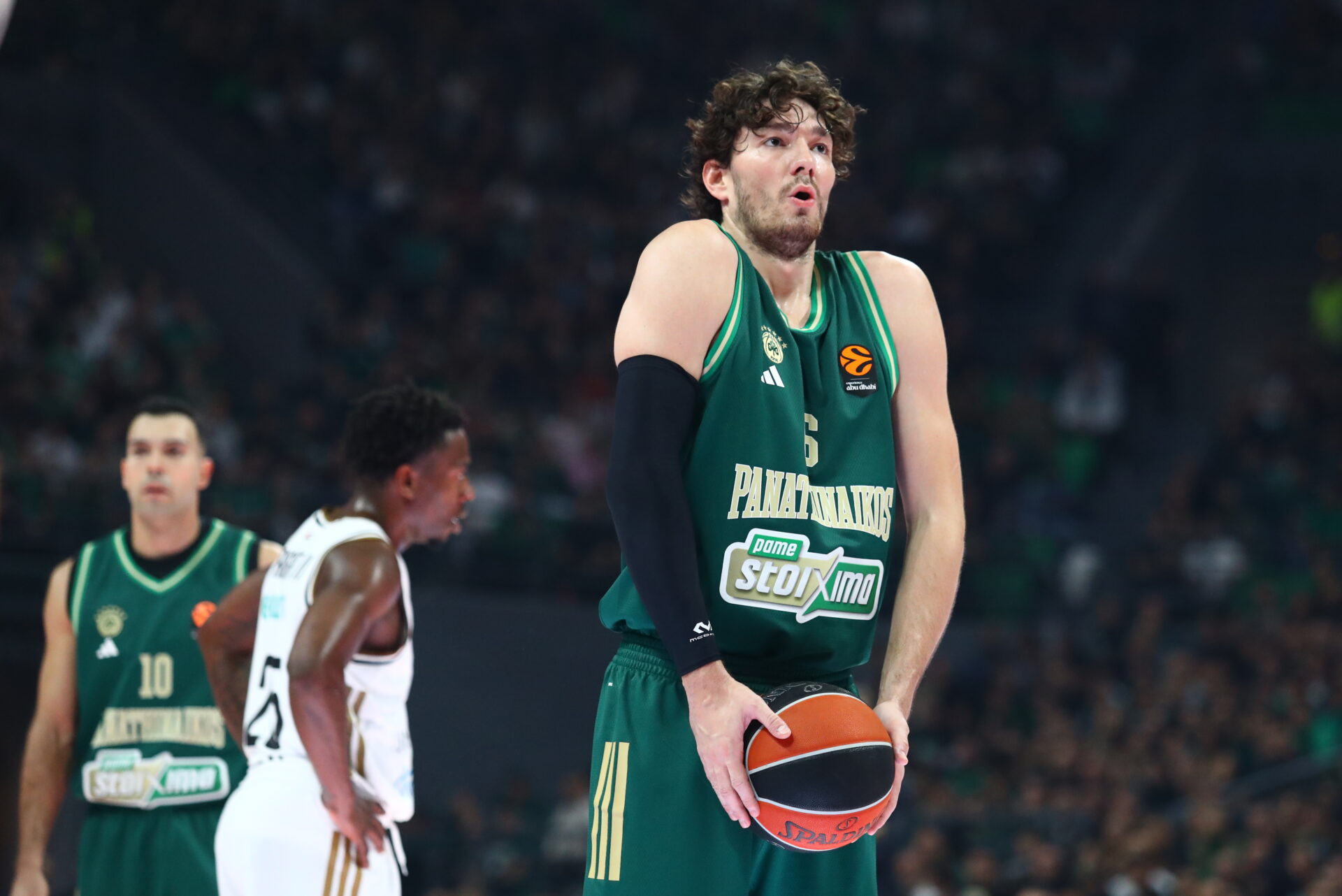 Πρόβλημα στον Παναθηναϊκό: Τραυματίστηκε ο Οσμάν