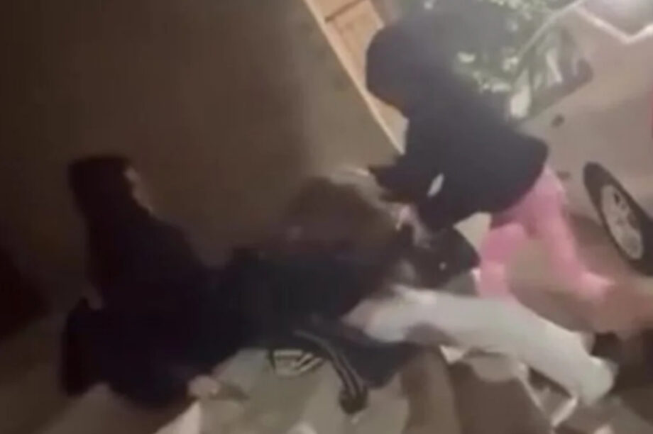 Ξυλοδραμός ανήλικοι