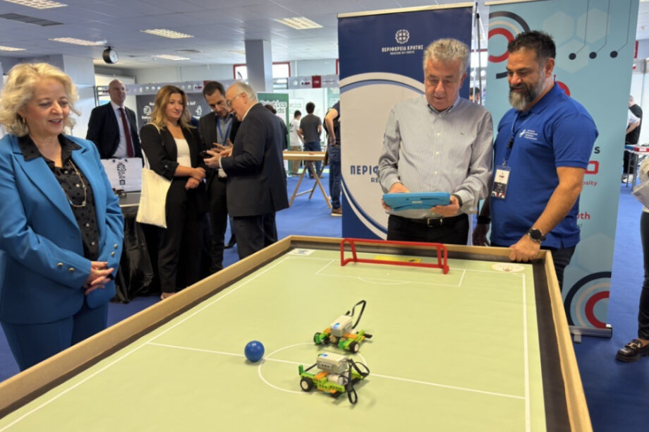 Αρναουτακης Ρομποτική